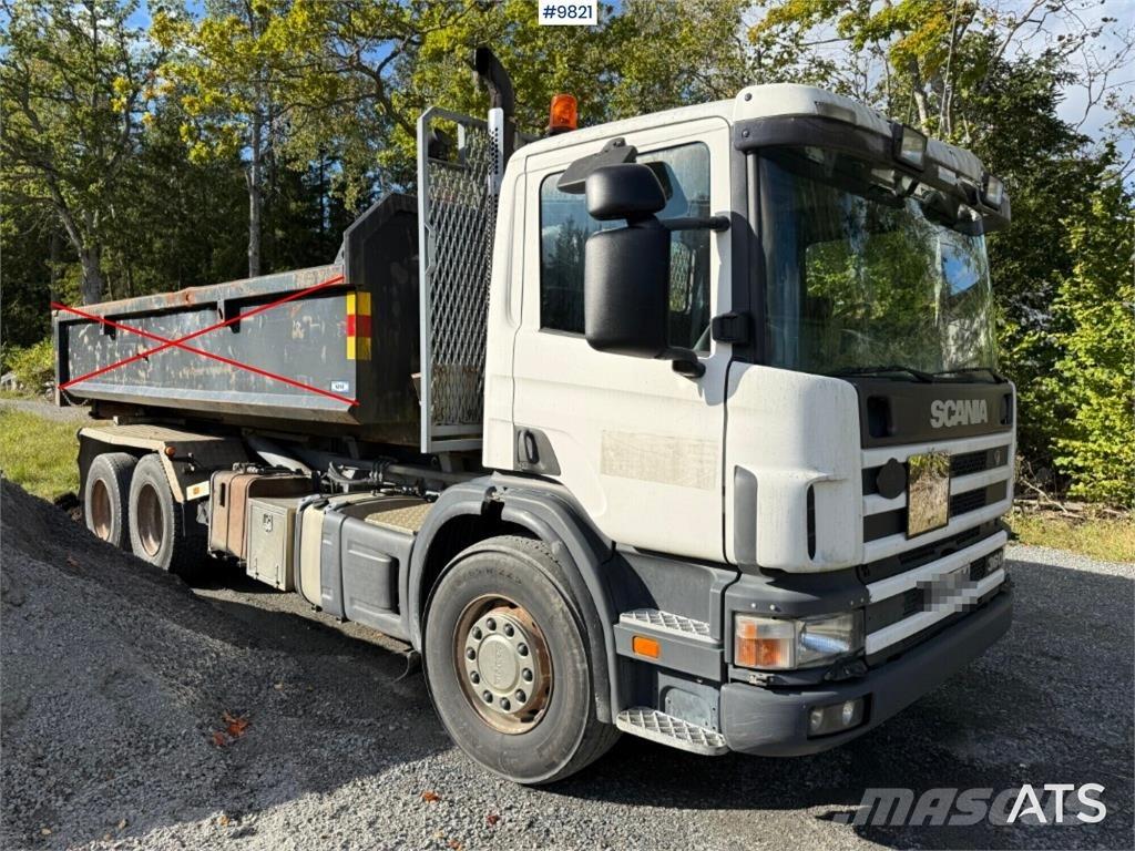 Scania P124GB アームロール