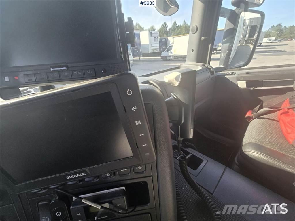 Scania P280 Skåpbil ボックスボディー、ウイング、箱車