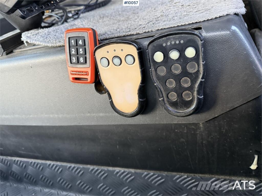 Scania P380 塵芥車、パッカー車