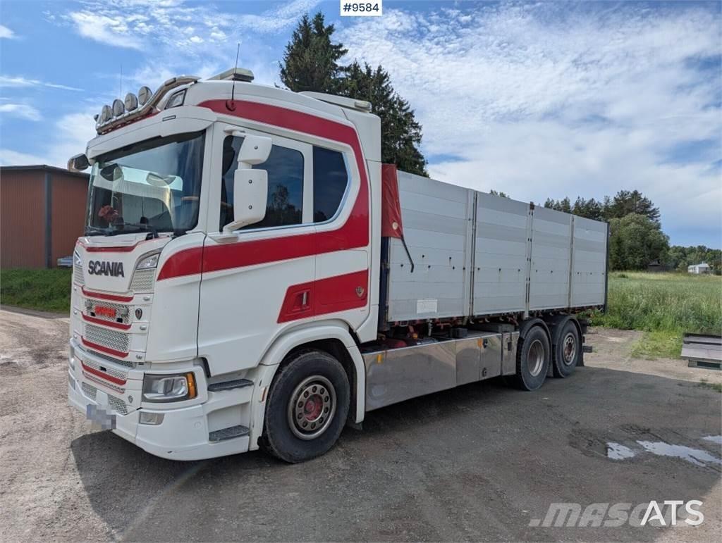 Scania R580 6X2 ボックスボディー、ウイング、箱車