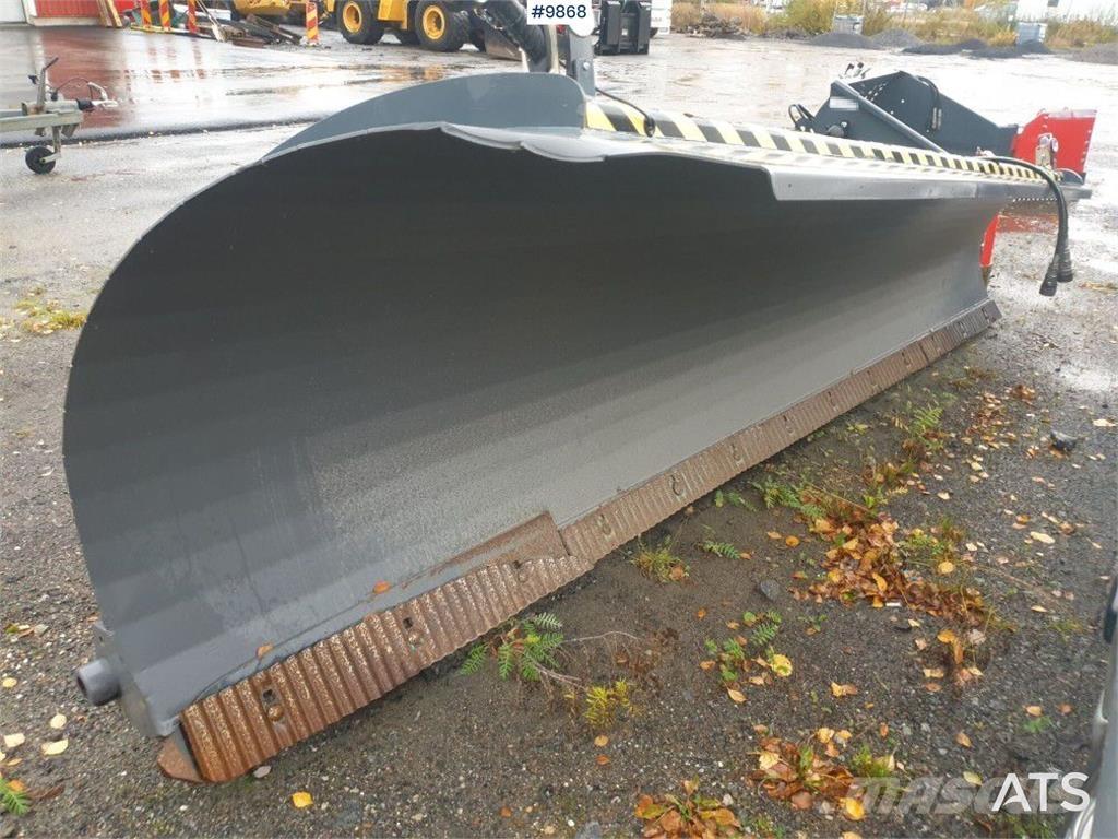 Stark AL4000 プラウ