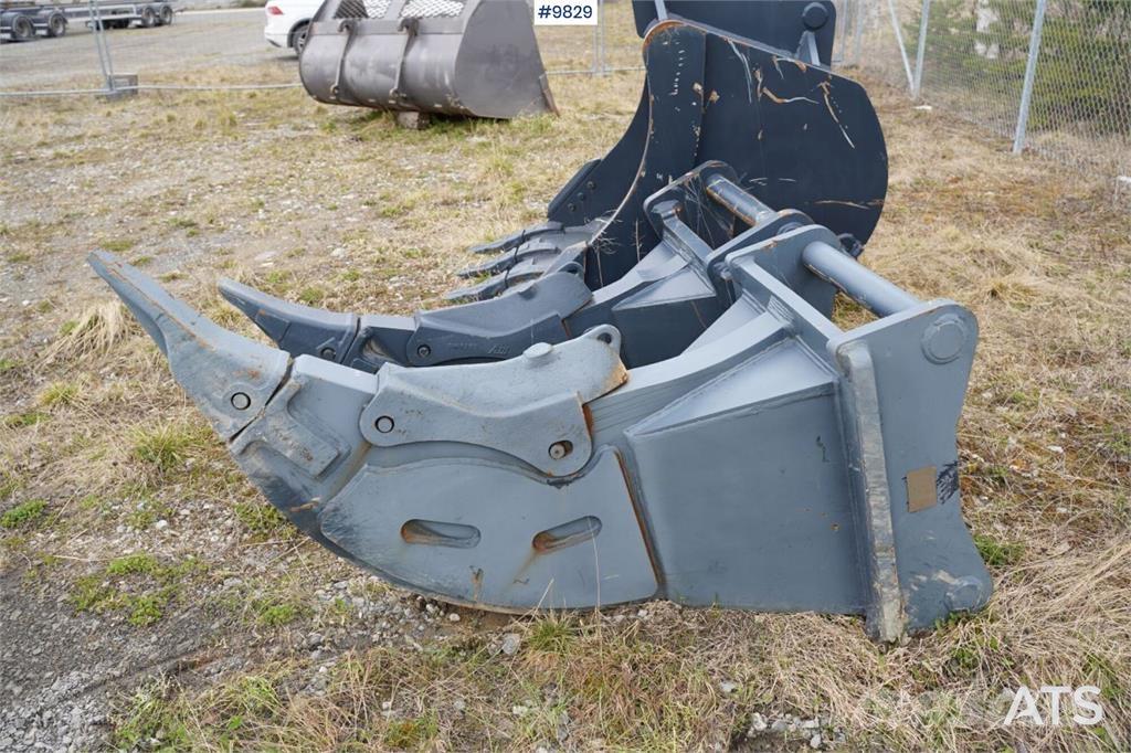  TOBA Tjälkrok S80 スカリファイヤ