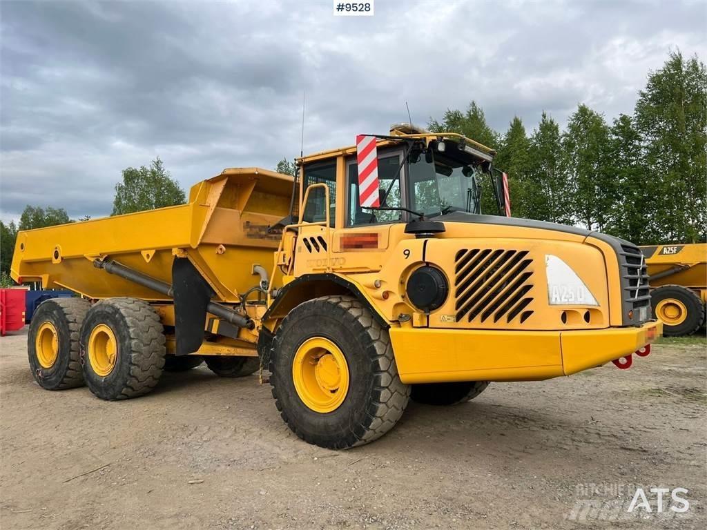 Volvo A25D アーティキュレート式ダンプトラック