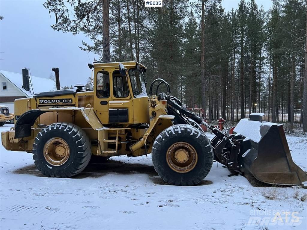 Volvo BM L120 タイヤ式ブルドーザ