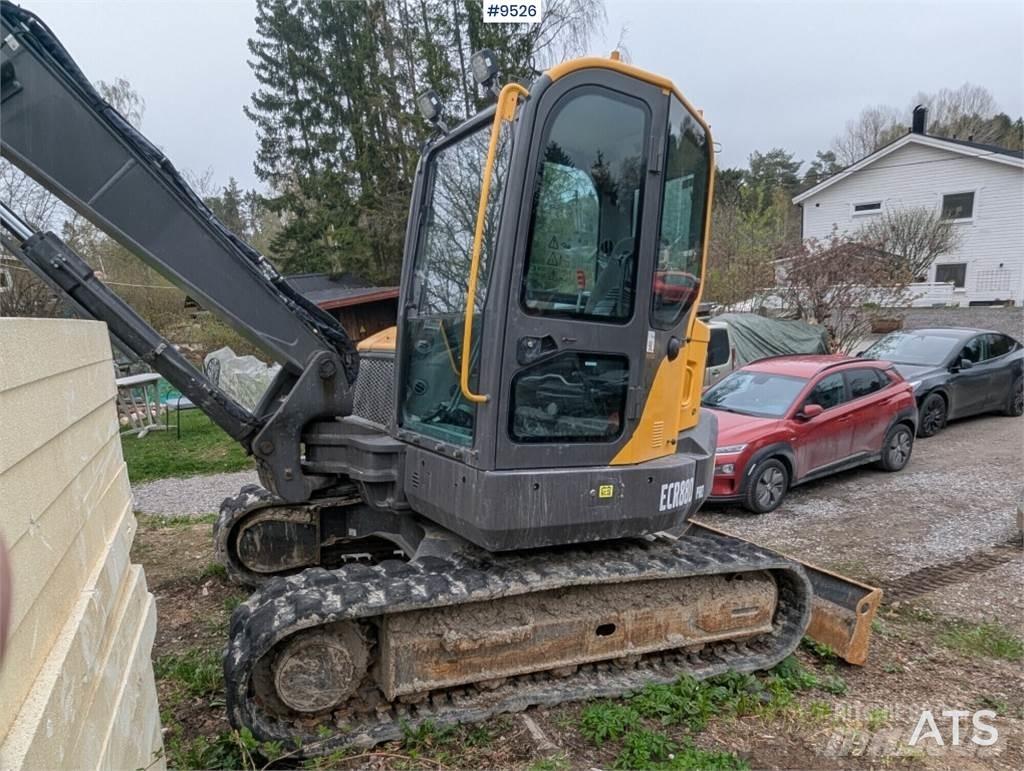 Volvo ECR88D PRO 中型油圧ショベル 7ｔ-12ｔ（ユンボ・パワーショベル・バックホー）
