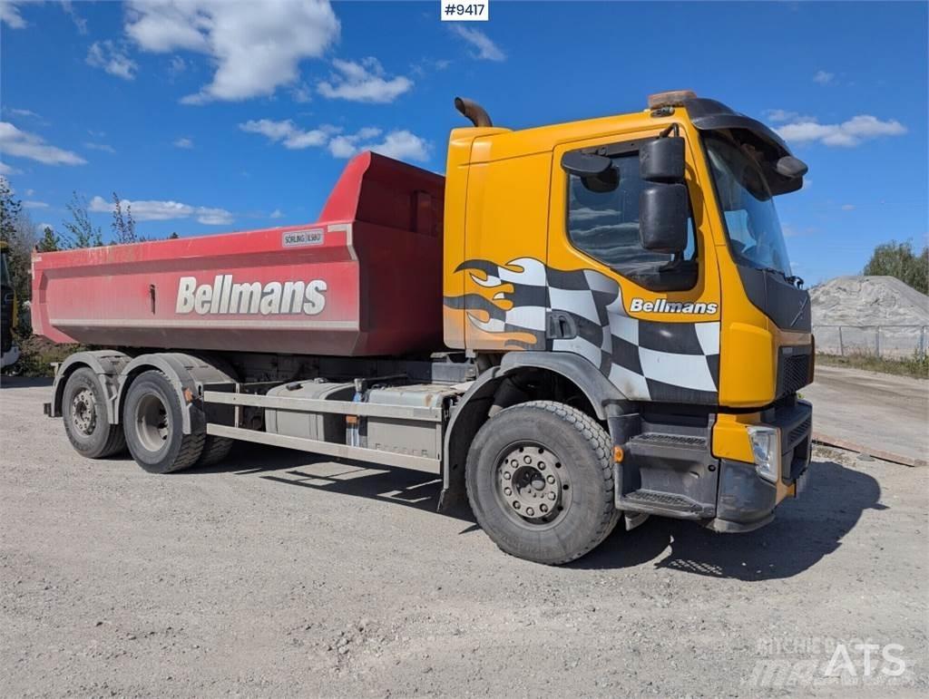 Volvo FE 6x2 ダンプ