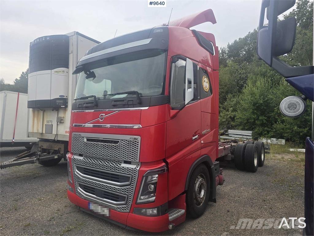 Volvo FH16 キャブ付きシャーシ