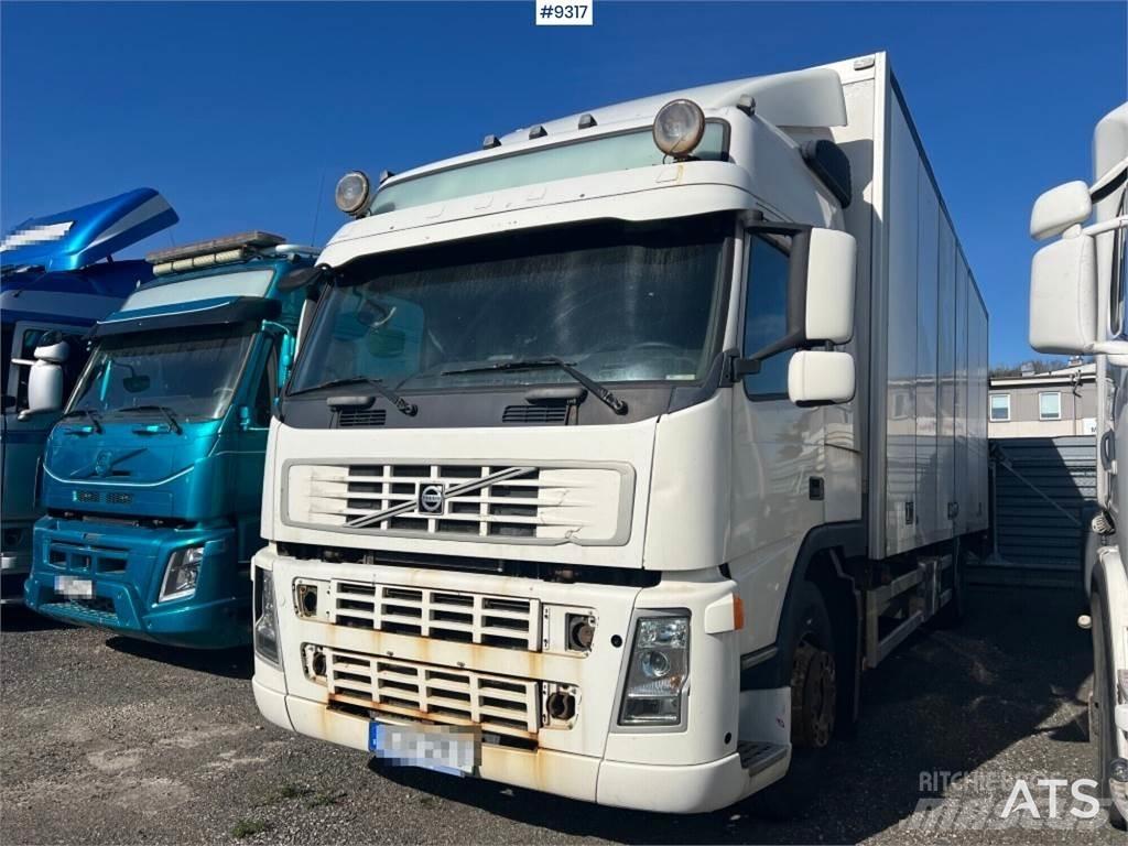 Volvo FM 340 4X2 ボックスボディー、ウイング、箱車