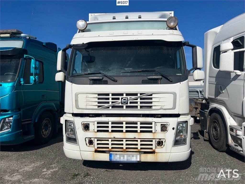 Volvo FM 340 4X2 ボックスボディー、ウイング、箱車