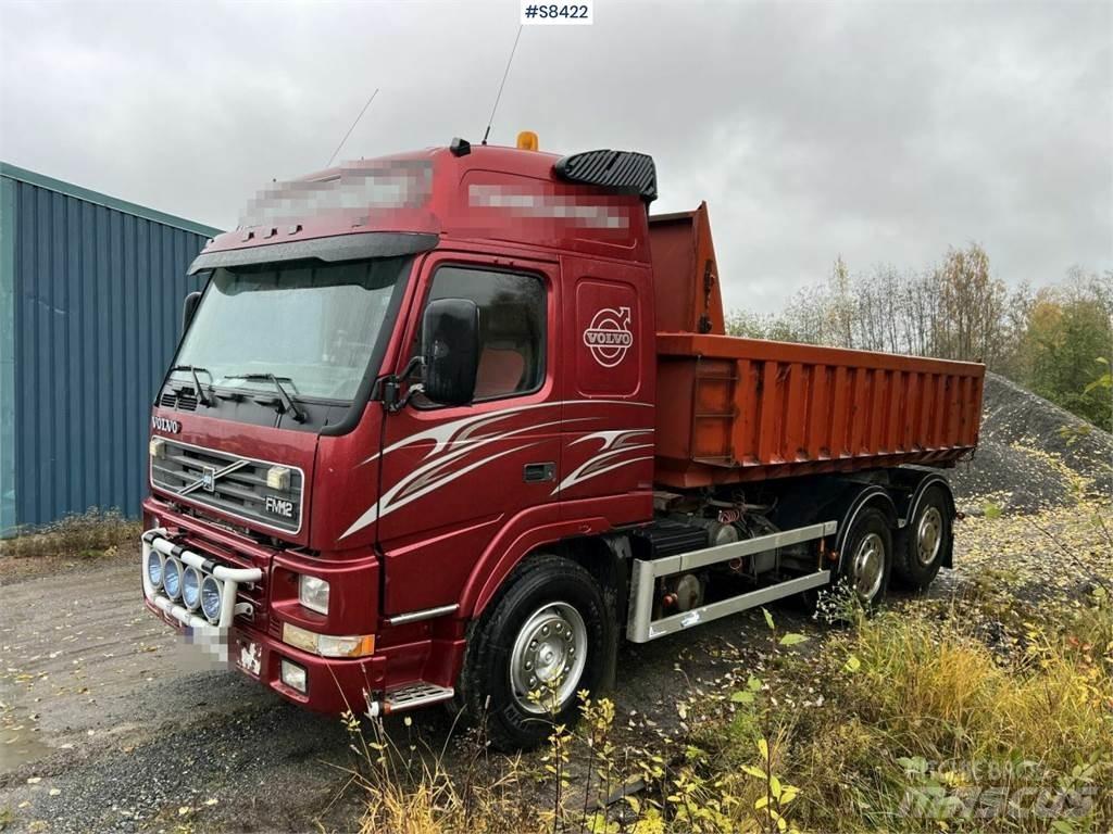 Volvo FM12 6x2 ダンプ
