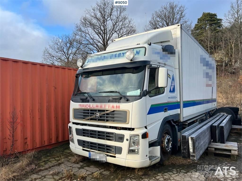 Volvo FM9 4X2 ボックスボディー、ウイング、箱車