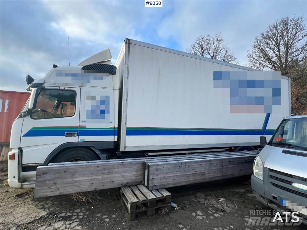Volvo FM9 4X2 ボックスボディー、ウイング、箱車