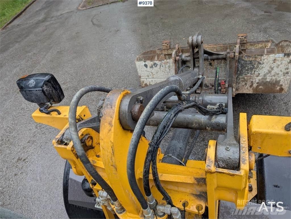 Volvo L25F タイヤ式ブルドーザ