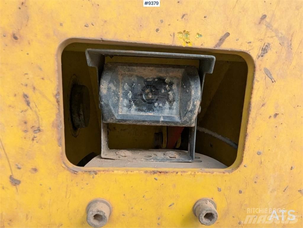 Wacker Neuson DW90 アーティキュレート式ダンプトラック