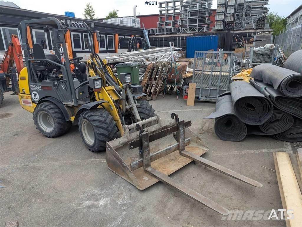 Wacker Neuson WL 20 ホイールローダー・タイヤショベル
