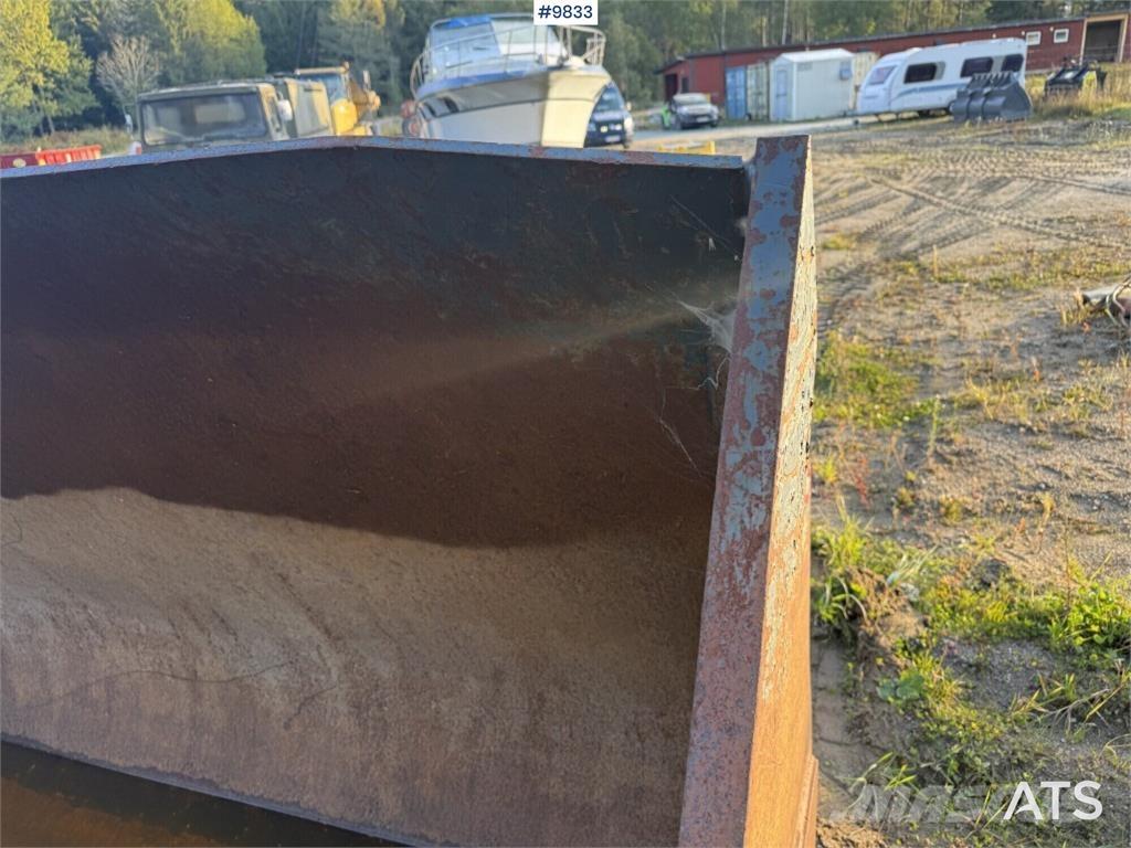 YPV GR 6.5 m3 バケット