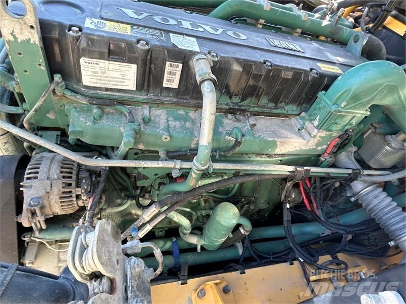 Volvo A35D サイト　ダンプ