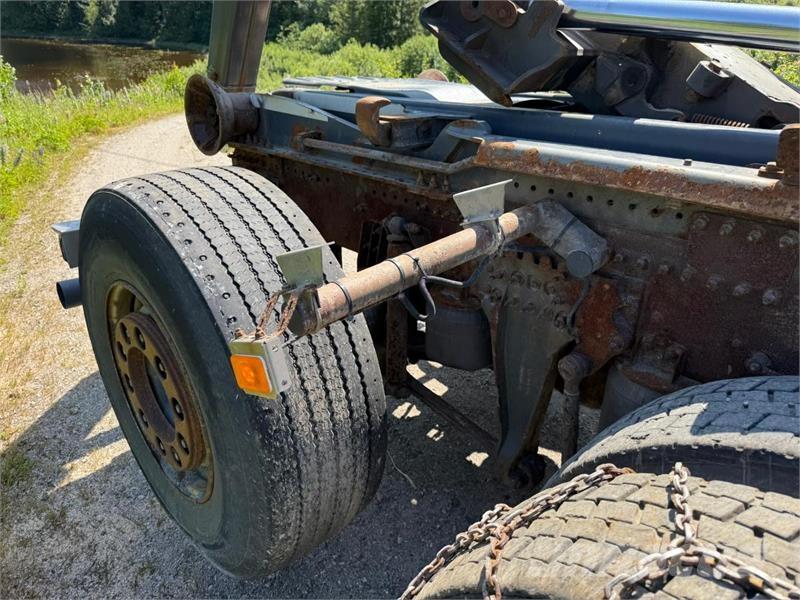 Volvo FH アームロール