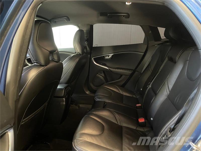 Volvo V40 自動車