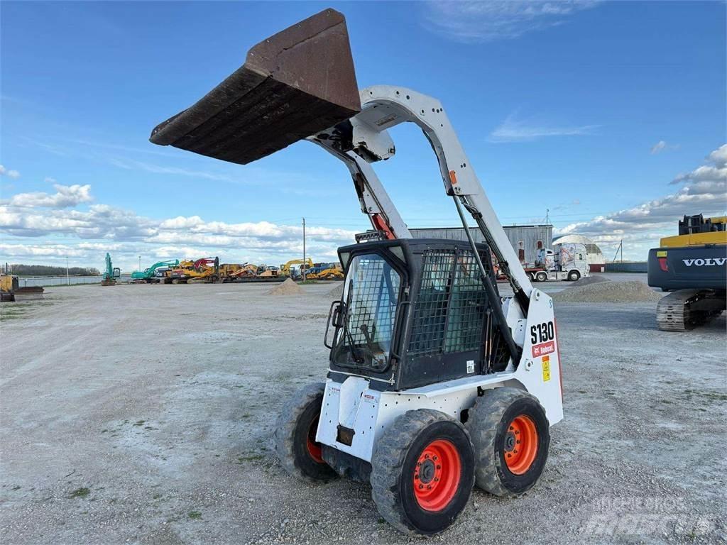 Bobcat S130 ミニローダー