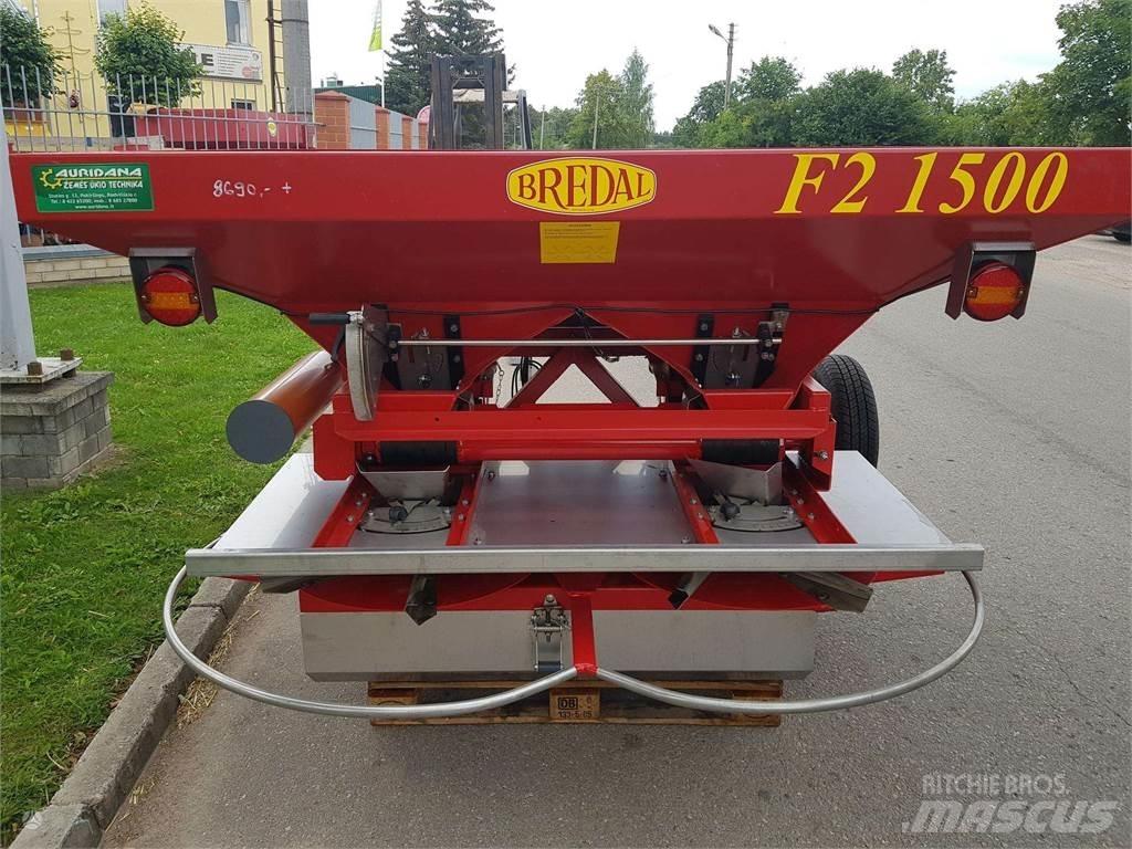 Bredal F2 1500 ミネラル散布機