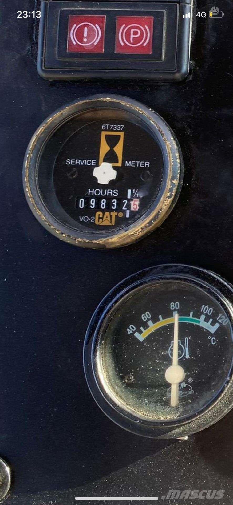 CAT 140 H モーターグレーダー