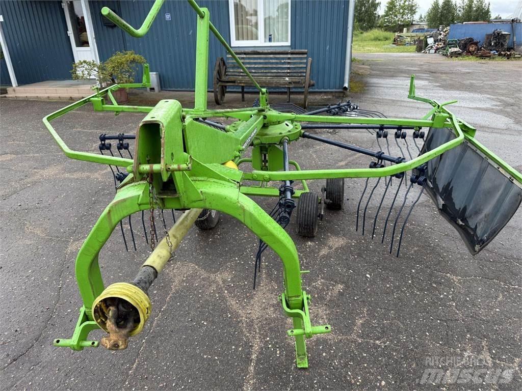 Deutz-Fahr 300 ミキサーフィーダー