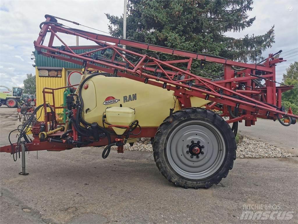 Hardi Ranger 2200 自走式噴霧器