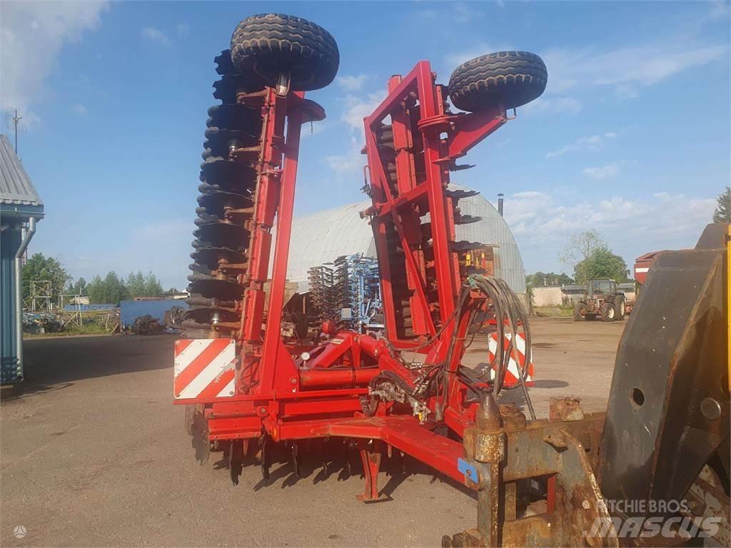 Horsch Joker 8RT 土掻き機