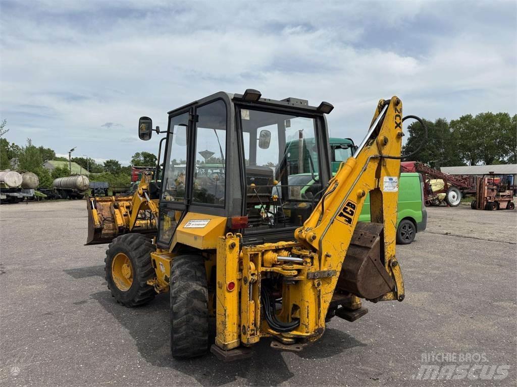 JCB 2CX バックホーローダー