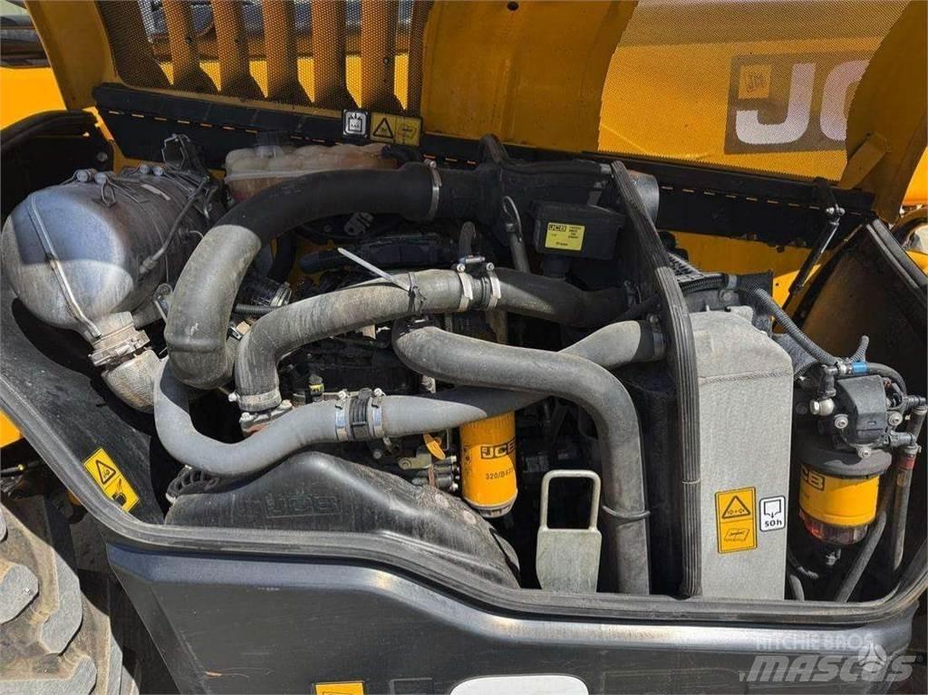JCB 535-95 テレスコーピックハンドラー