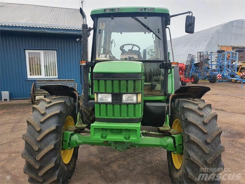 John Deere 6210 トラクター