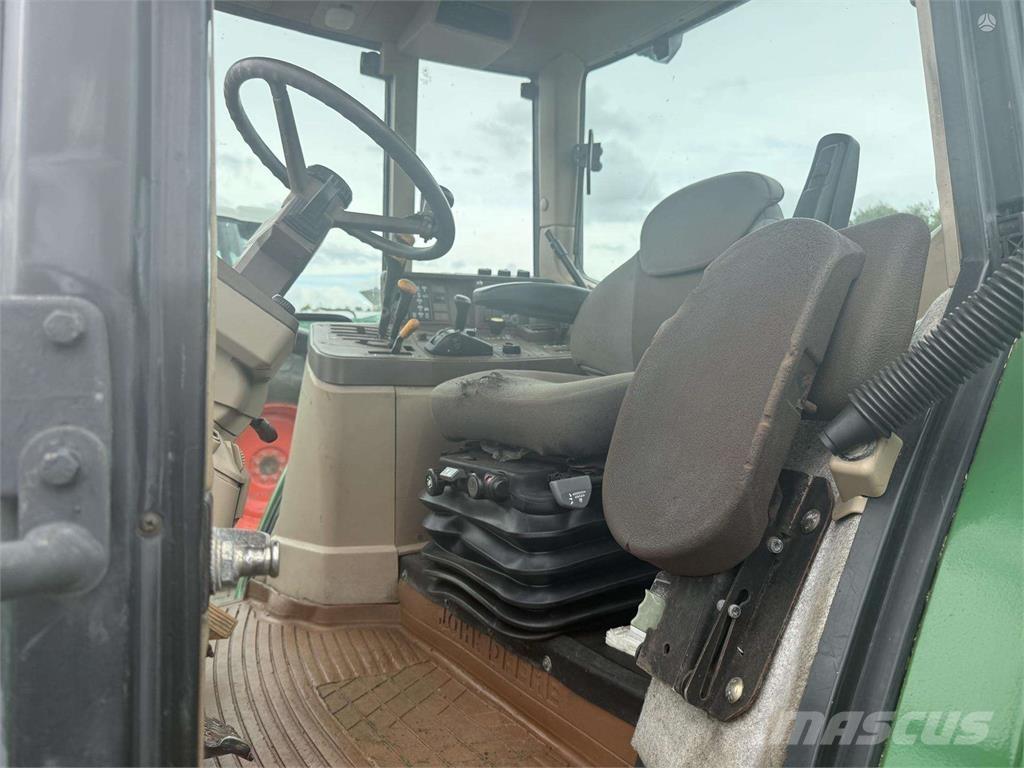 John Deere 6210 トラクター