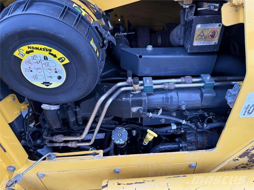 Komatsu D51PX-22 ブルドーザー