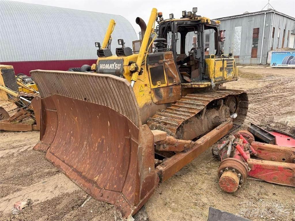 Komatsu D65WX-18 ブルドーザー
