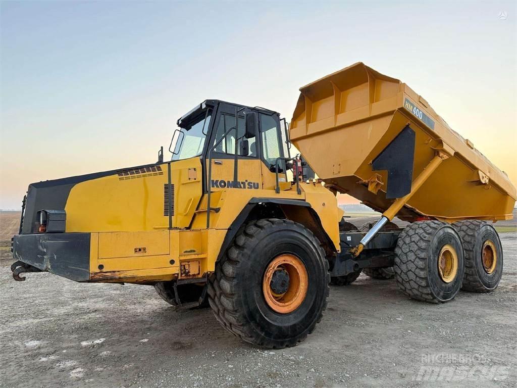 Komatsu HM 400-2 アーティキュレート式ダンプトラック