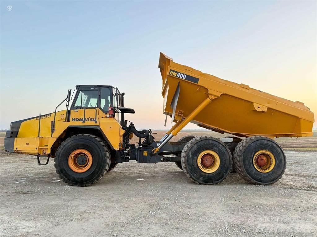 Komatsu HM 400-2 アーティキュレート式ダンプトラック