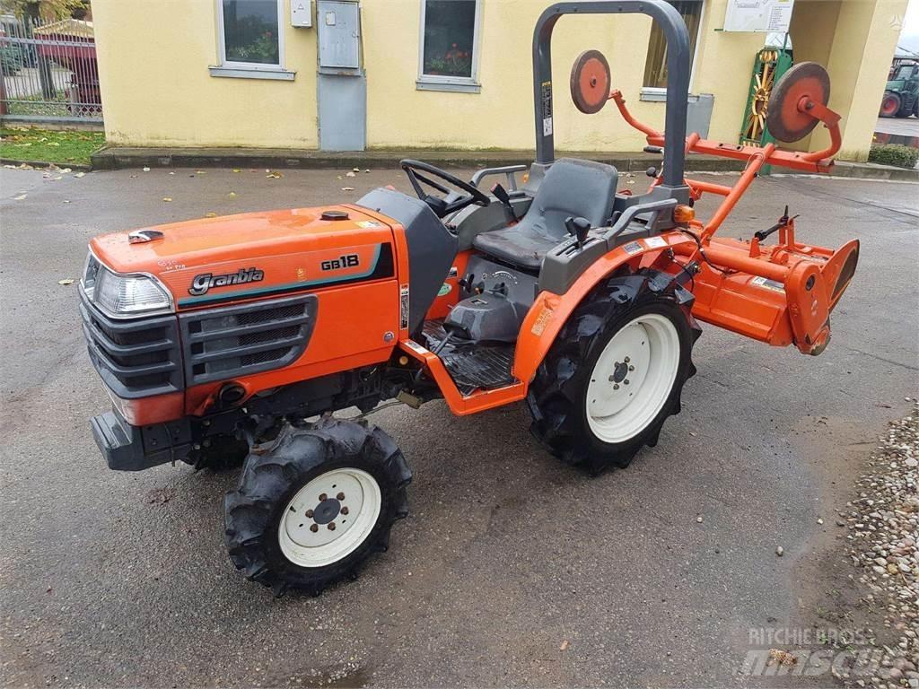 Kubota GB 18 トラクター
