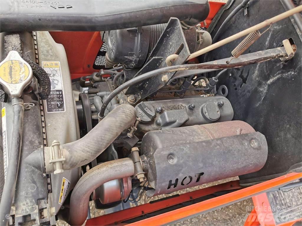 Kubota kb 205 トラクター