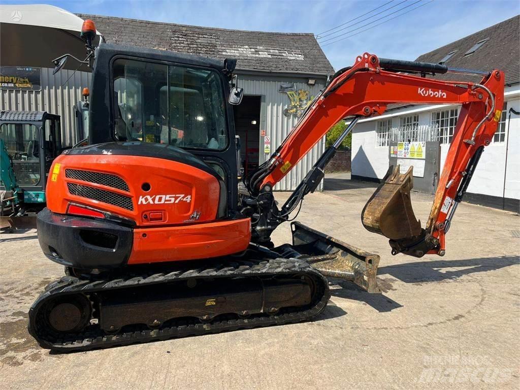 Kubota KX057-4 大型油圧ショベル12t以上（パワーショベル・ユンボ）