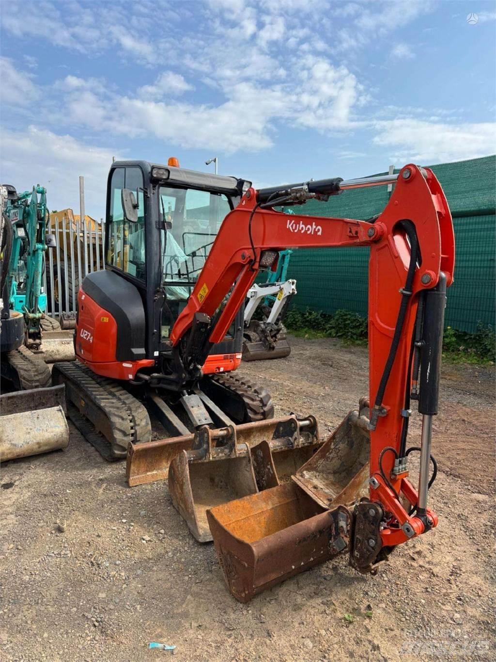 Kubota U27-4 ミニ油圧ショベル 7t以下（ミニユンボ・ミニディガー）
