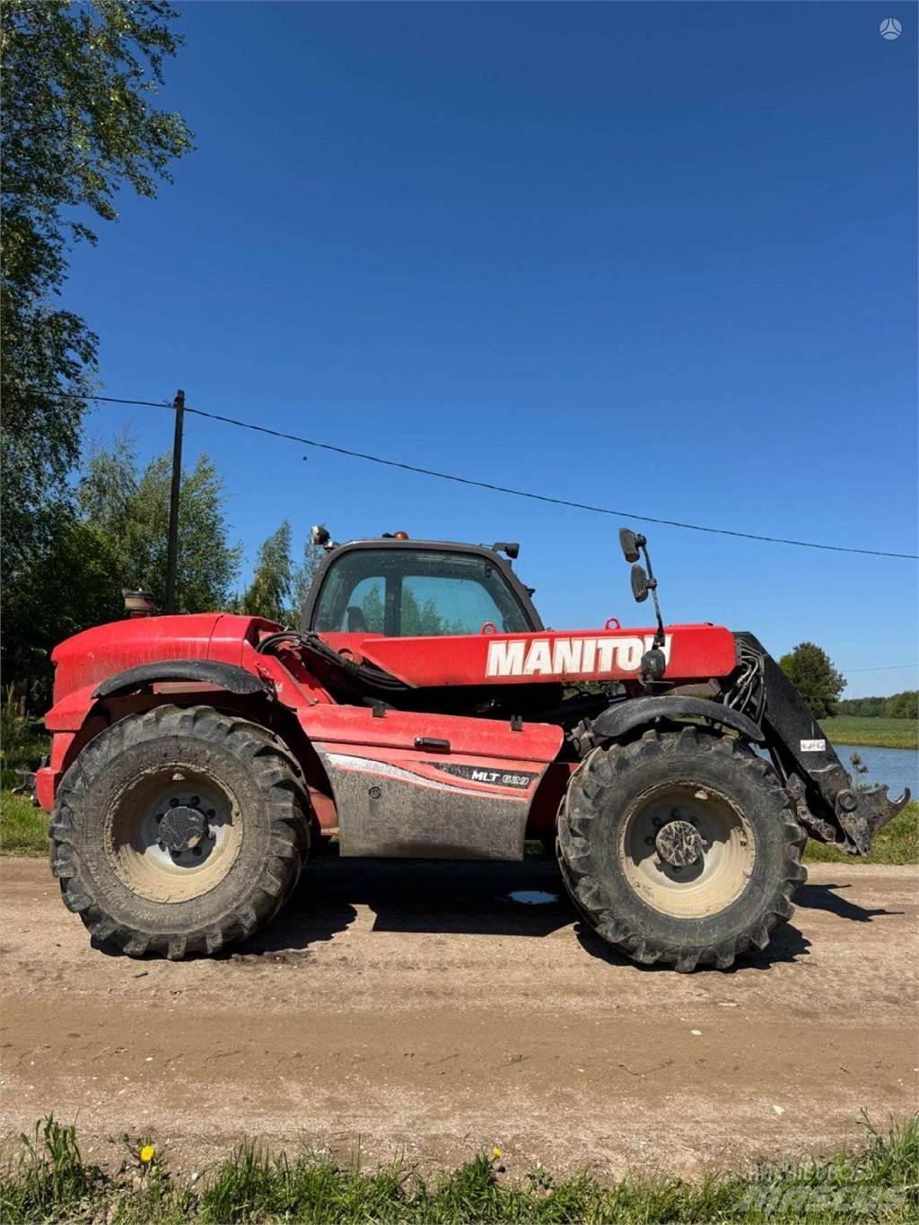 Manitou MLT629 フロントローダーとディガー