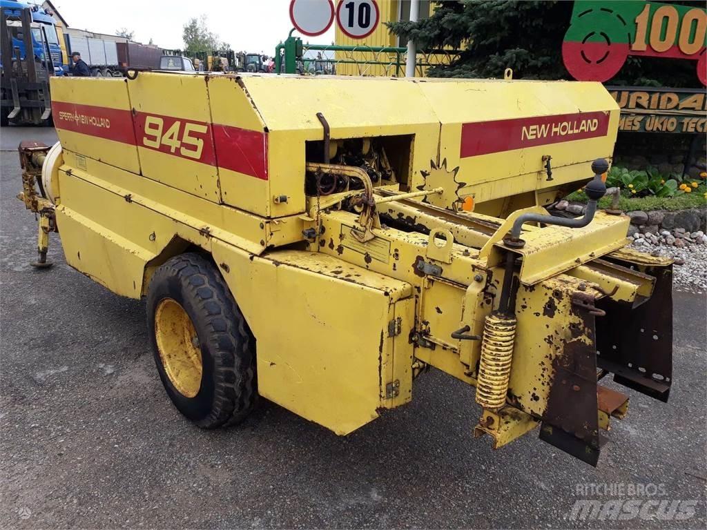 New Holland 945 ラウンドベーラー