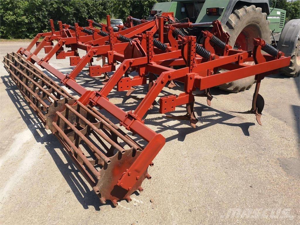 Scan AGRO 14 土掻き機