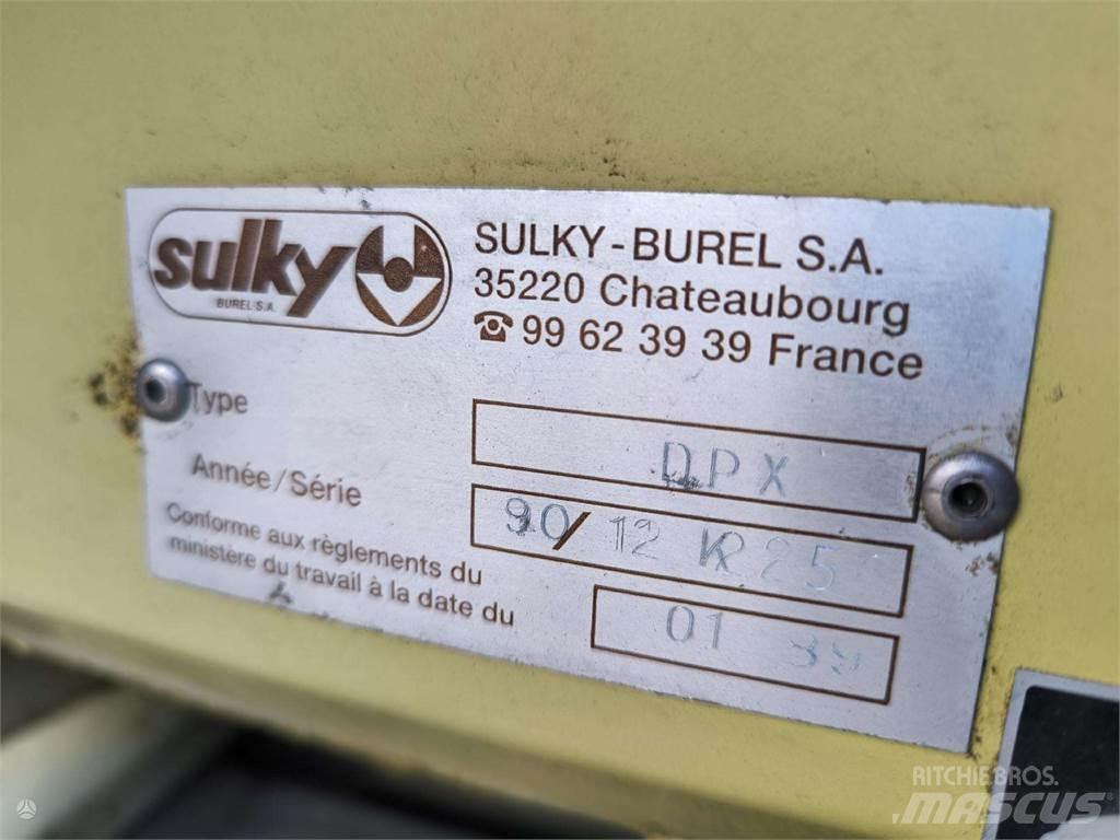 Sulky DPX 1003 ミネラル散布機