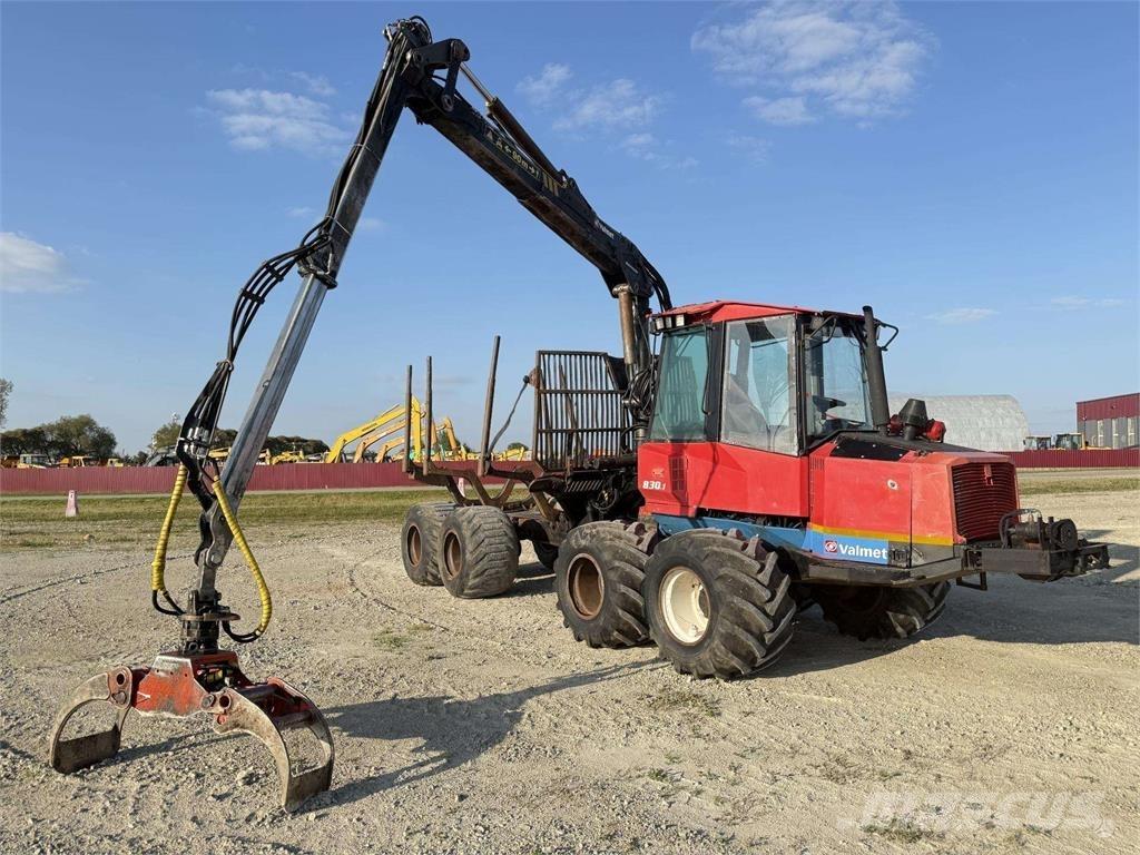Valmet 830.1 フォワーダー