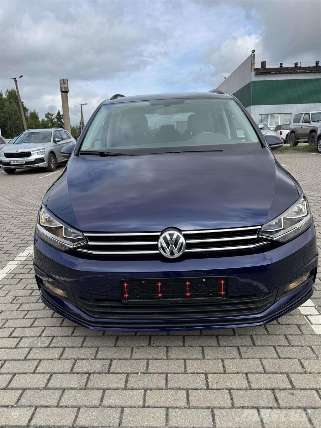 Volkswagen  自動車