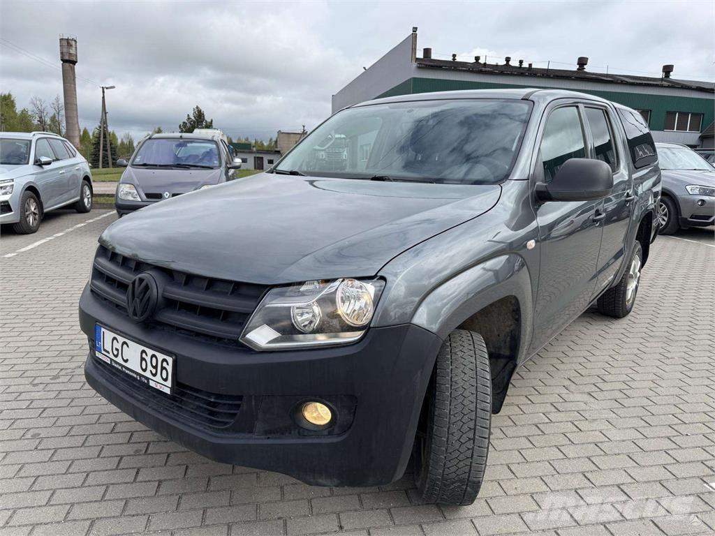 Volkswagen  自動車
