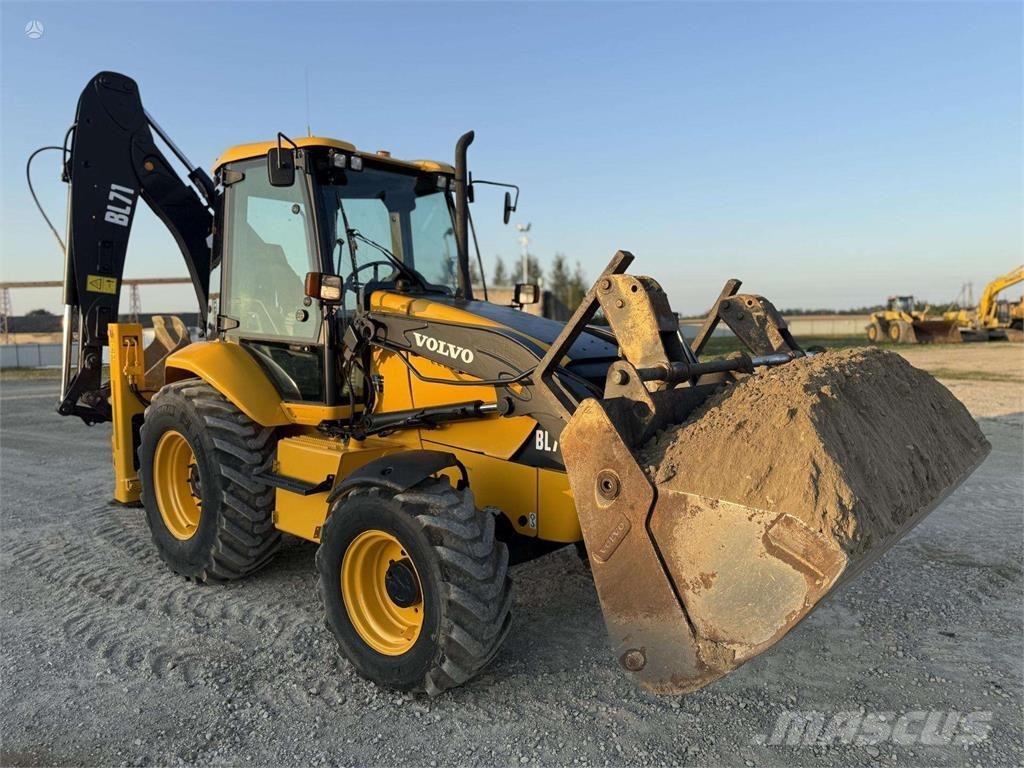 Volvo BL 71 バックホーローダー
