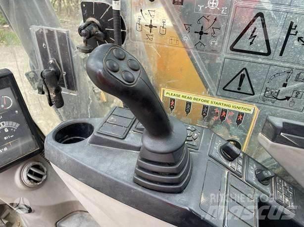 Volvo ECR235EL 大型油圧ショベル12t以上（パワーショベル・ユンボ）